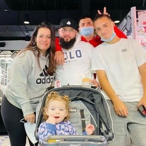 Meet your Posher, Bobby